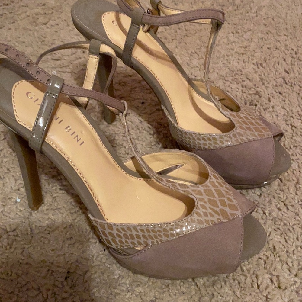 Gianni Bini heels